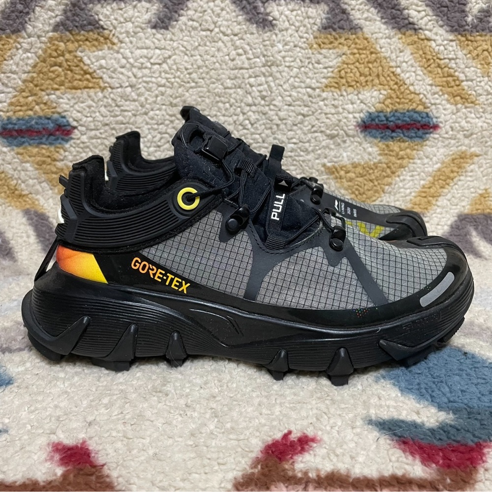 Li Ning Wu Xing Gore-Tex Black Shoes 2020 Fashion Week Sneakers Sample Size 7